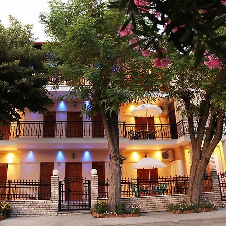 Vasiliki Apartments Platamonas Exterior foto