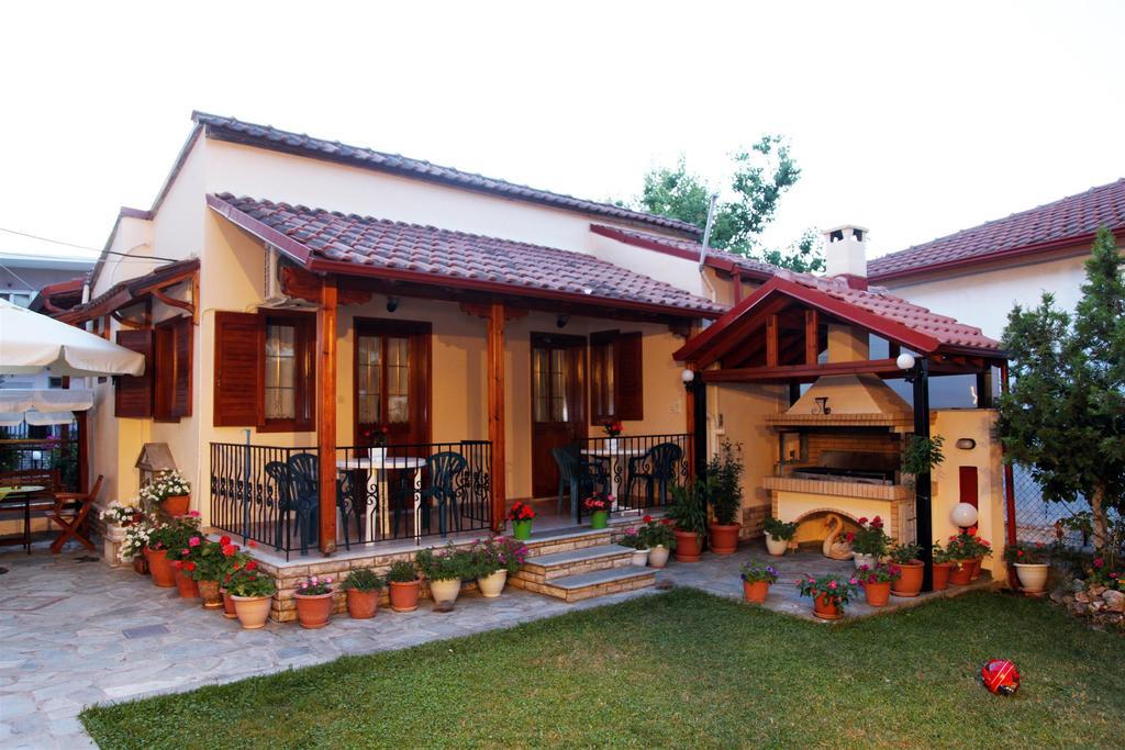 Vasiliki Apartments Platamonas Exterior foto
