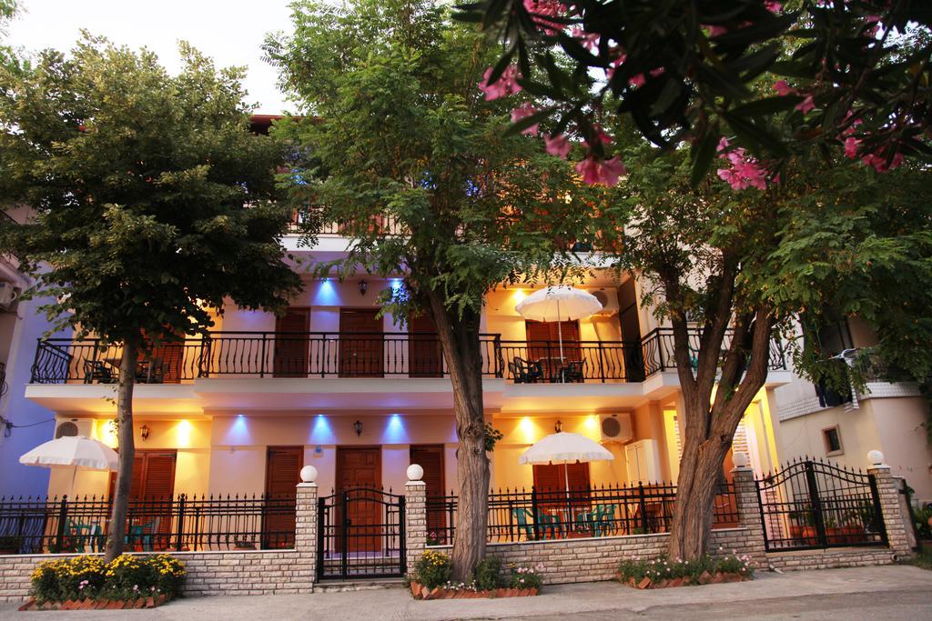 Vasiliki Apartments Platamonas Exterior foto